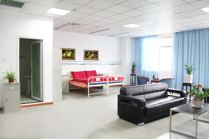 1649300531717090064.jpg 1575342425531000834.jpg