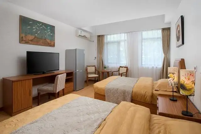 1650423385377047566.jpg 56b3007a72de4dd49e98090ed598f8f2.jpg